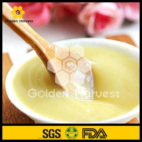 Čebelji matični mleček